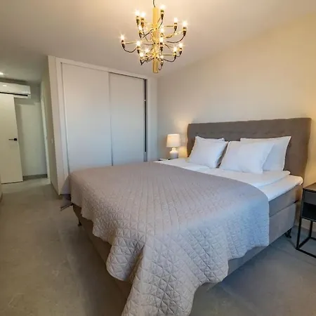 Apartment Lyxig Lagenhet Med Otrolig Havsutsikt *